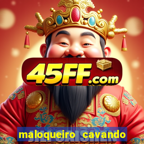 maloqueiro cavando cova censurado